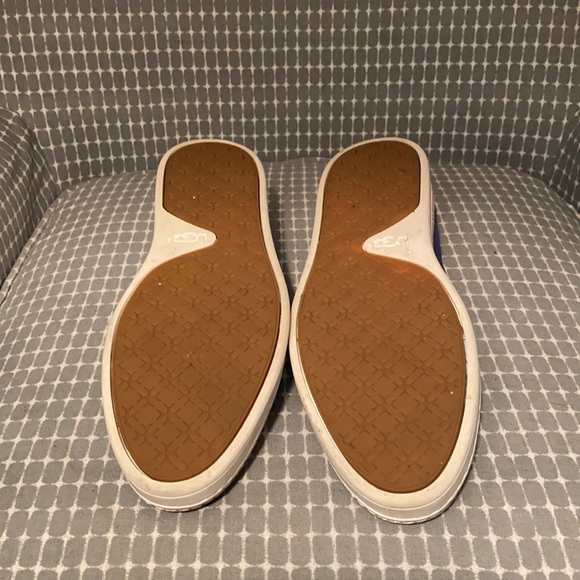 Ugg Slip-on - Picture 5 of 8